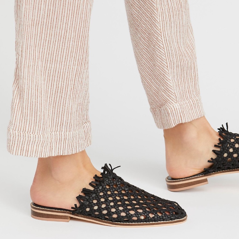 Free people black Woven Women's Slip-On Shoes - Picture 2 of 10